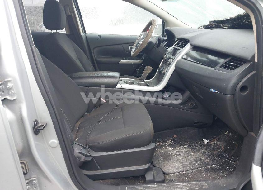 Photo 5 of 2013 Ford Edge SE (VIN 2FMDK4GC4DBA86304)