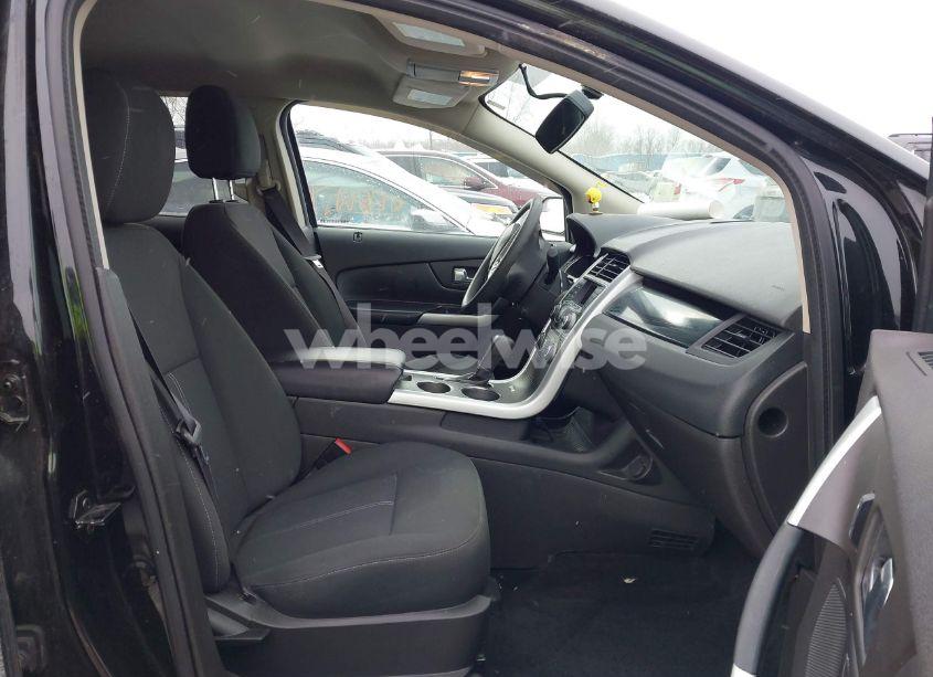 Photo 5 of 2013 Ford Edge SE (VIN 2FMDK4GC4DBC84218)