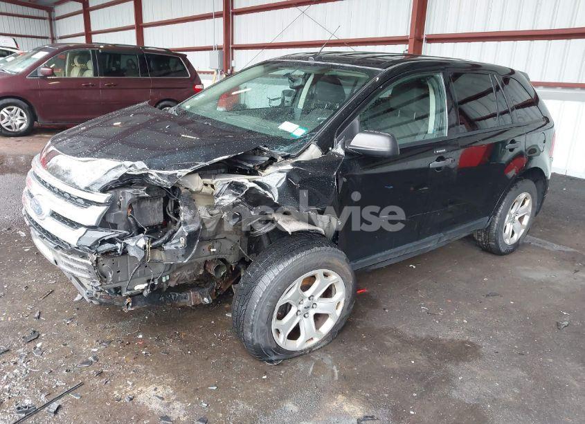 Photo 2 of 2014 Ford Edge SE (VIN 2FMDK4GC4EBA98325)