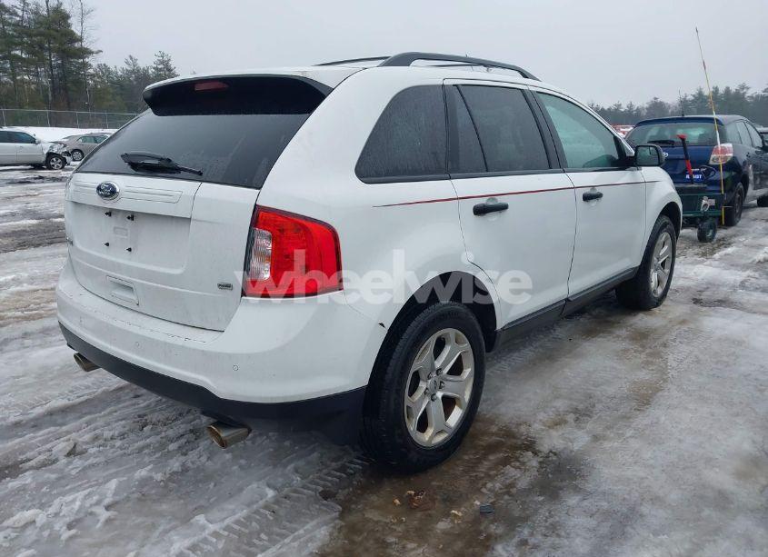 Photo 4 of 2014 Ford Edge SE (VIN 2FMDK4GC5EBA44046)