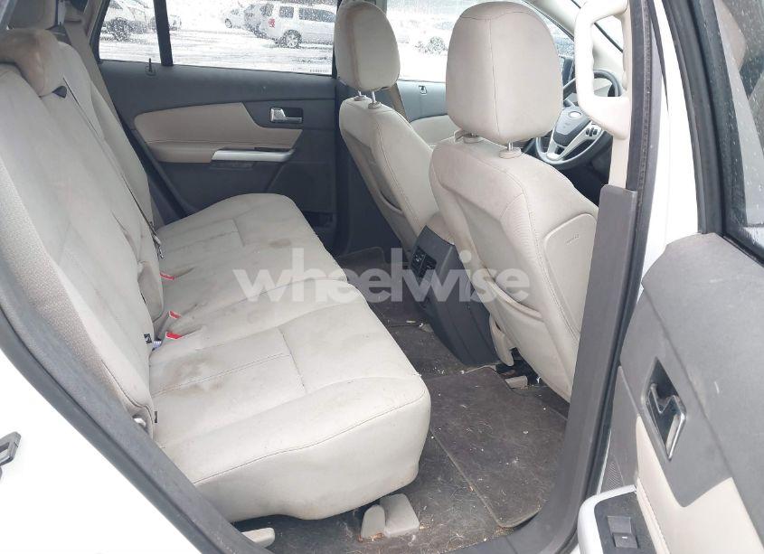 Photo 8 of 2014 Ford Edge SE (VIN 2FMDK4GC5EBA44046)