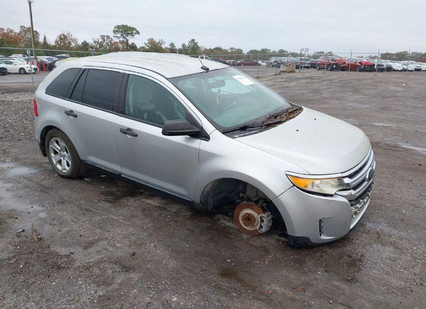 2013 Ford Edge SE (VIN 2FMDK4GC6DBA75420) main photo