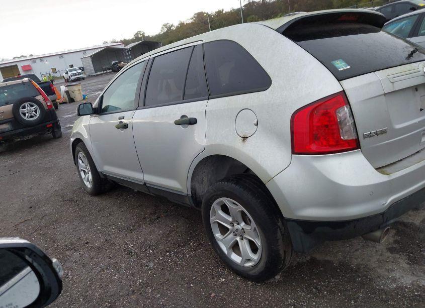 Photo 3 of 2013 Ford Edge SE (VIN 2FMDK4GC6DBA75420)