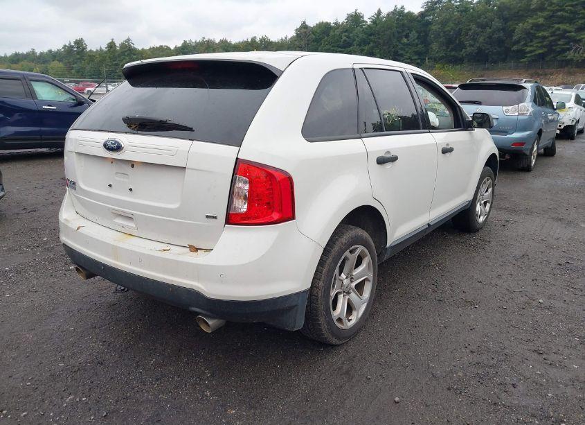 Photo 4 of 2013 Ford Edge SE (VIN 2FMDK4GC7DBE22138)