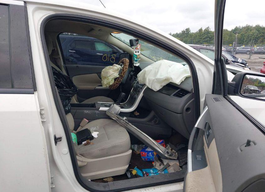 Photo 5 of 2013 Ford Edge SE (VIN 2FMDK4GC7DBE22138)