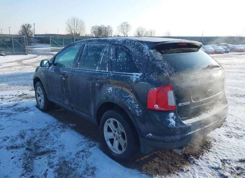 Photo 3 of 2014 Ford Edge SE (VIN 2FMDK4GC7EBB06482)