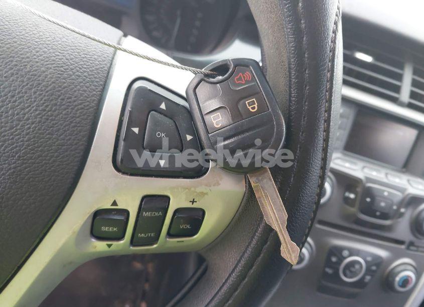 Photo 11 of 2011 Ford Edge SE (VIN 2FMDK4GC9BBB00260)