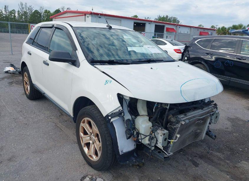 2013 Ford Edge SE (VIN 2FMDK4GC9DBB49381) main photo