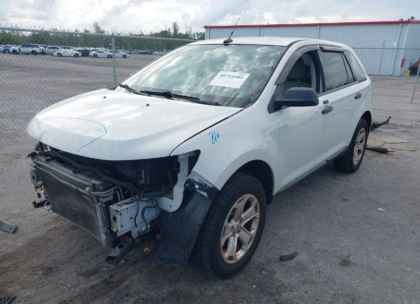 Photo 2 of 2013 Ford Edge SE (VIN 2FMDK4GC9DBB49381)