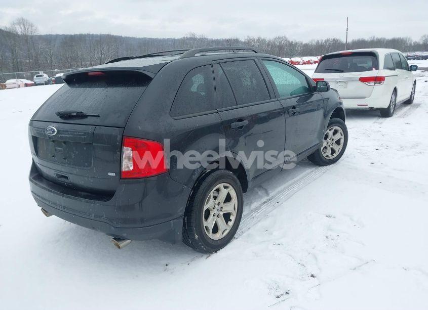 Photo 4 of 2013 Ford Edge SE (VIN 2FMDK4GC9DBC72503)