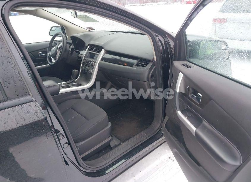 Photo 5 of 2013 Ford Edge SE (VIN 2FMDK4GC9DBC72503)