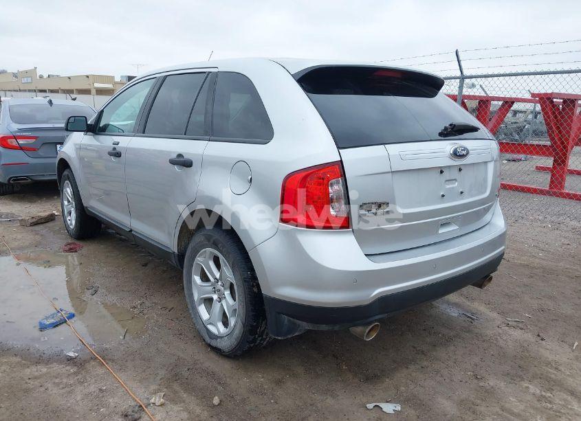 Photo 3 of 2013 Ford Edge SE (VIN 2FMDK4GCXDBB82728)