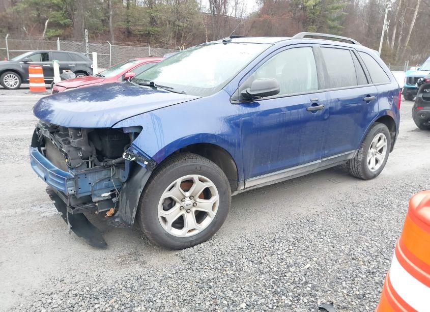 Photo 2 of 2013 Ford Edge SE (VIN 2FMDK4GCXDBC25240)