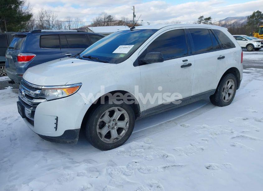 Photo 2 of 2014 Ford Edge SE (VIN 2FMDK4GCXEBB36219)