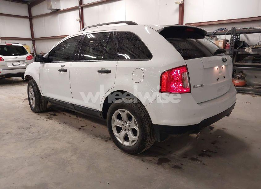 Photo 3 of 2014 Ford Edge SE (VIN 2FMDK4GCXEBB40433)