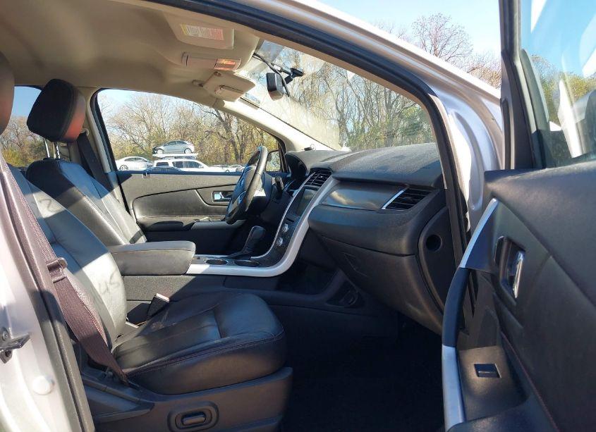 Photo 5 of 2012 Ford Edge SEL (VIN 2FMDK4JC0CBA91782)