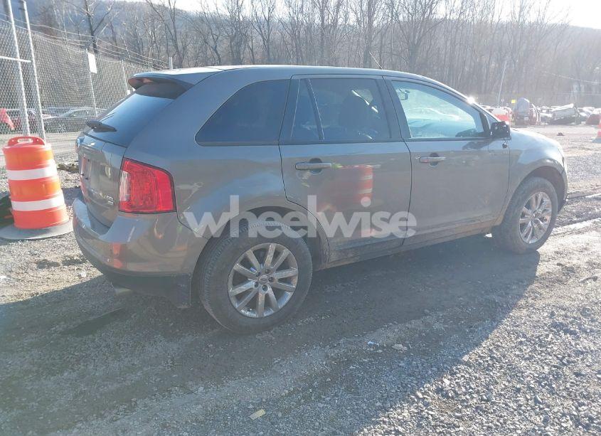 Photo 4 of 2013 Ford Edge SEL (VIN 2FMDK4JC0DBB51836)