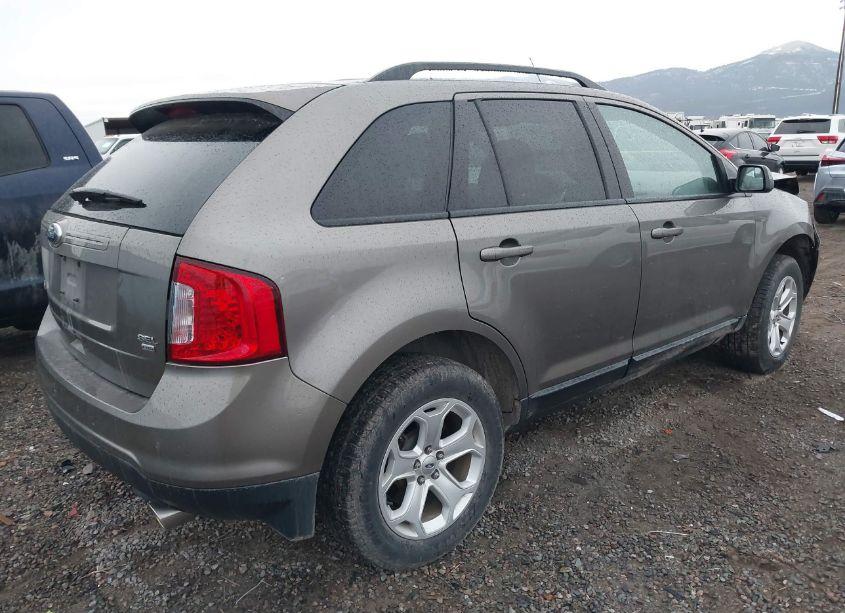 Photo 4 of 2014 Ford Edge SEL (VIN 2FMDK4JC0EBA13893)