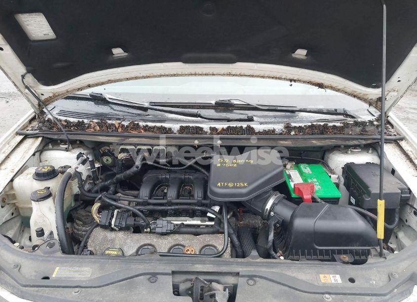 Photo 10 of 2010 Ford Edge SEL (VIN 2FMDK4JC1ABA55242)