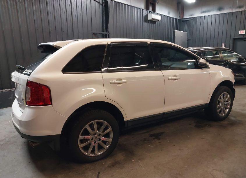 Photo 4 of 2014 Ford Edge SEL (VIN 2FMDK4JC1EBA74122)