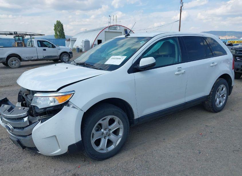Photo 2 of 2014 Ford Edge SEL (VIN 2FMDK4JC1EBA83676)