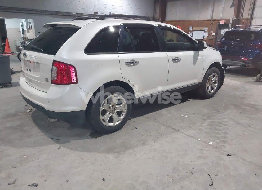 Photo 4 of 2011 Ford Edge SEL (VIN 2FMDK4JC2BBA44784)