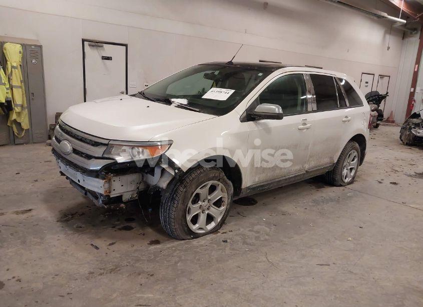 Photo 2 of 2013 Ford Edge SEL (VIN 2FMDK4JC2DBE08365)