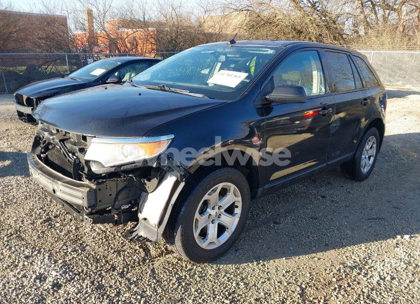 Photo 2 of 2014 Ford Edge SEL (VIN 2FMDK4JC2EBA33241)