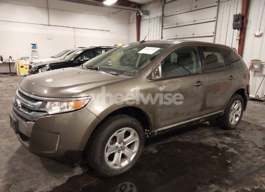 Photo 2 of 2013 Ford Edge SEL (VIN 2FMDK4JC3DBE38877)
