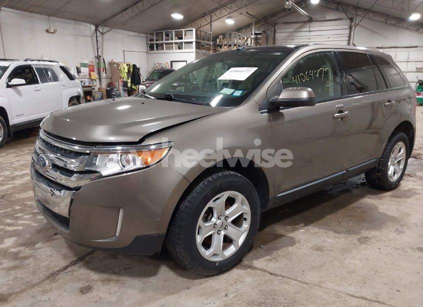 Photo 2 of 2014 Ford Edge SEL (VIN 2FMDK4JC3EBB11414)