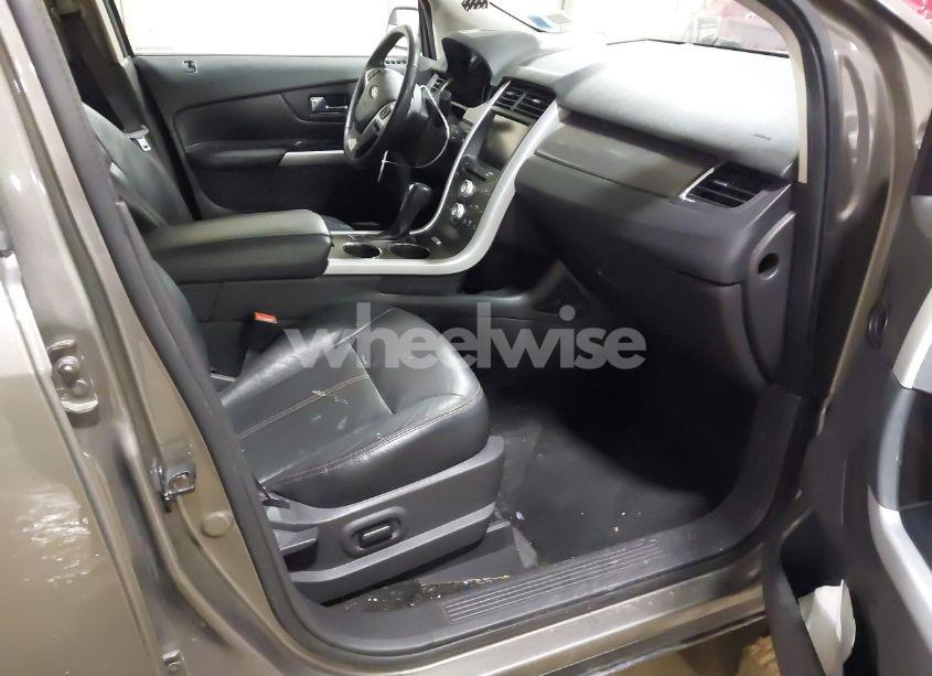 Photo 5 of 2014 Ford Edge SEL (VIN 2FMDK4JC3EBB11414)