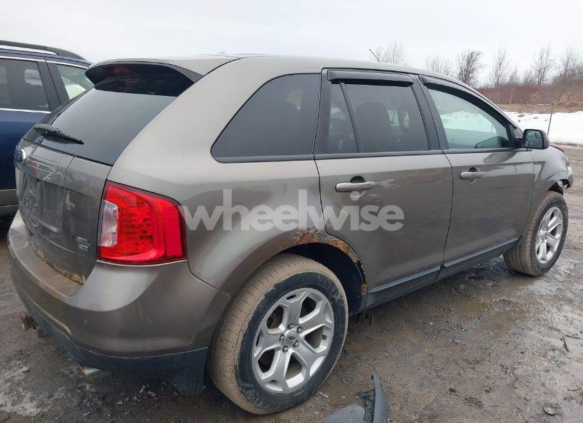 Photo 4 of 2014 Ford Edge SEL (VIN 2FMDK4JC3EBB44137)