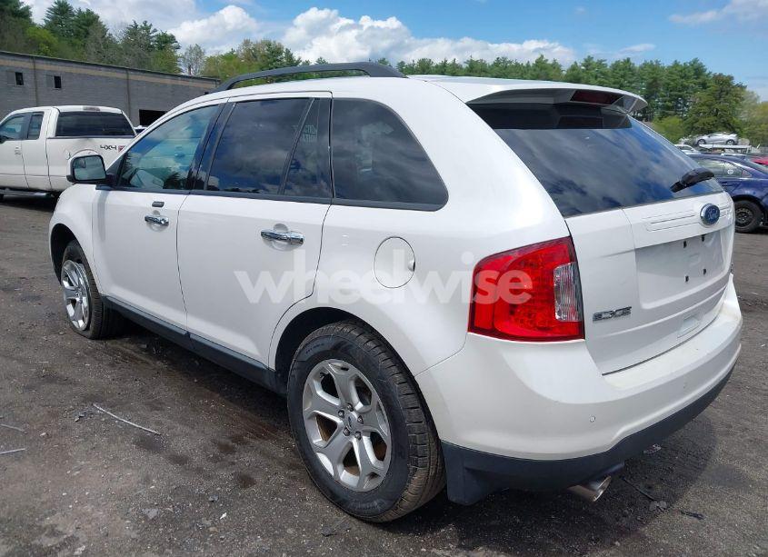 Photo 3 of 2011 Ford Edge SEL (VIN 2FMDK4JC4BBA62834)