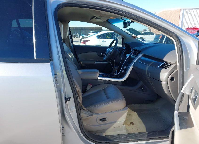Photo 5 of 2011 Ford Edge SEL (VIN 2FMDK4JC5BBA47338)