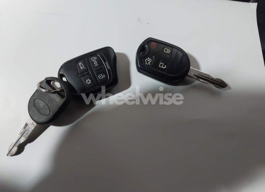 Photo 11 of 2012 Ford Edge SEL (VIN 2FMDK4JC5CBA78168)