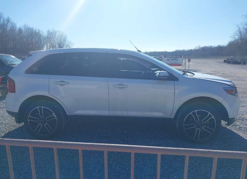 Photo 13 of 2013 Ford Edge SEL (VIN 2FMDK4JC5DBC88111)