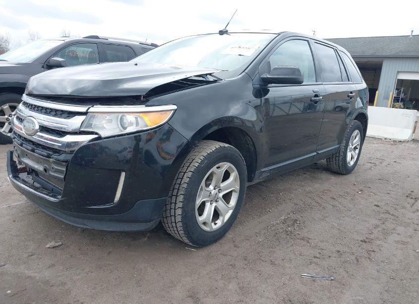 Photo 2 of 2014 Ford Edge SEL (VIN 2FMDK4JC5EBB53440)