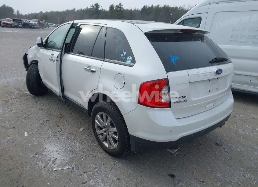 Photo 3 of 2011 Ford Edge SEL (VIN 2FMDK4JC6BBA82857)