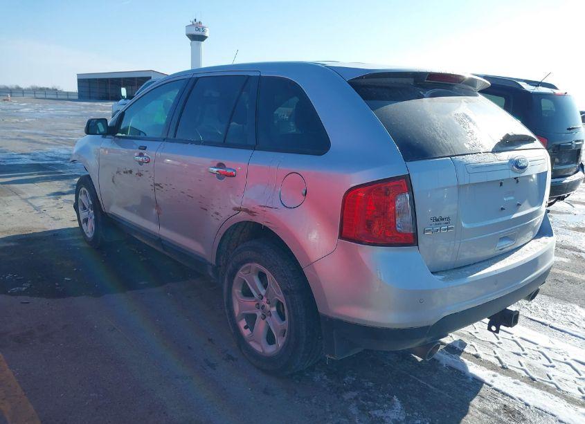 Photo 3 of 2011 Ford Edge SEL (VIN 2FMDK4JC6BBB48128)