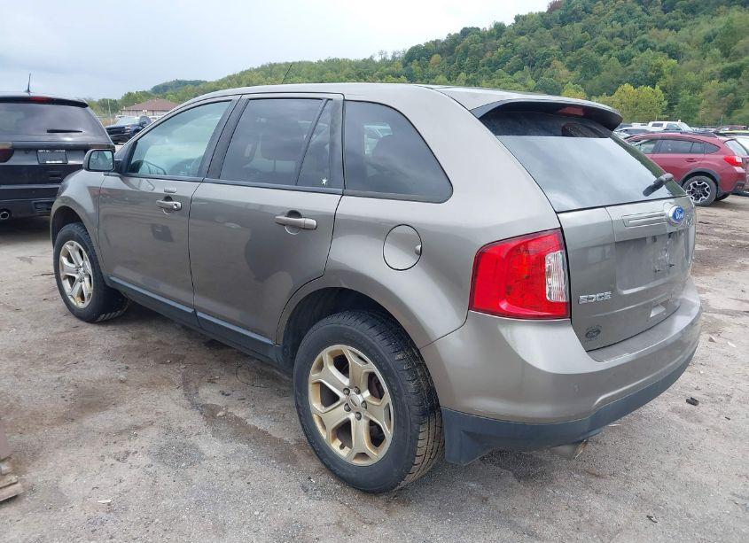 Photo 3 of 2012 Ford Edge SEL (VIN 2FMDK4JC6CBA66434)