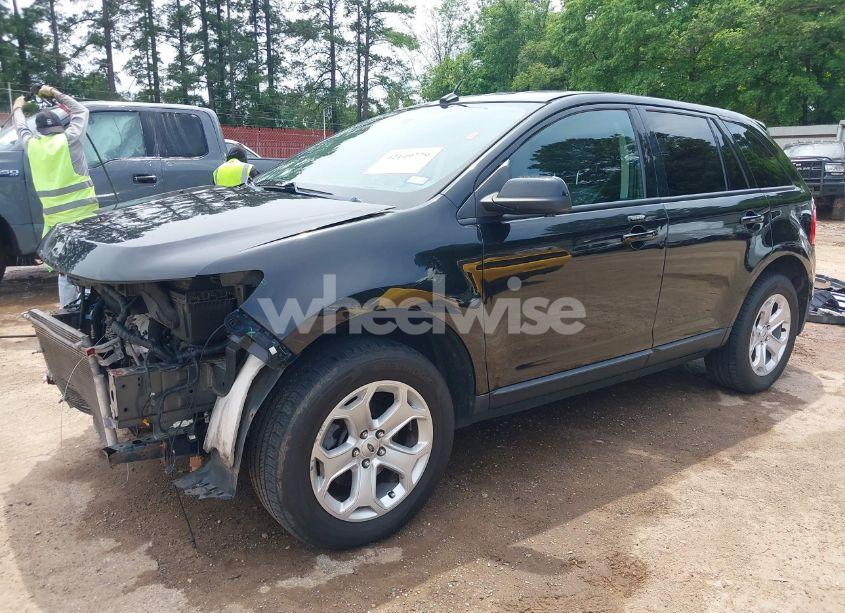 Photo 2 of 2013 Ford Edge SEL (VIN 2FMDK4JC6DBE36038)