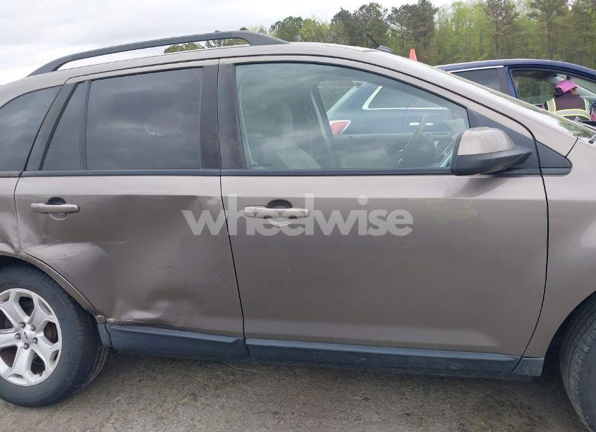 Photo 13 of 2014 Ford Edge SEL (VIN 2FMDK4JC6EBA75489)