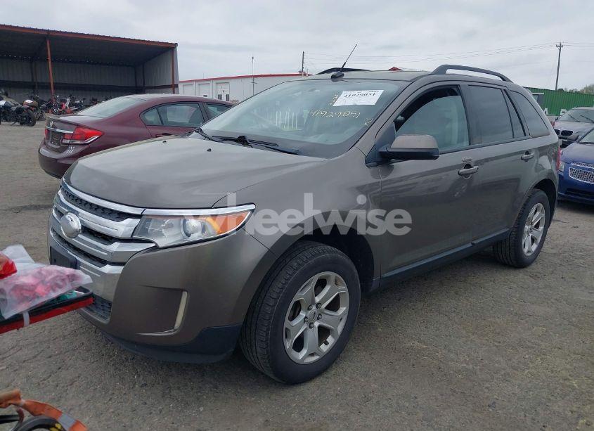 Photo 2 of 2014 Ford Edge SEL (VIN 2FMDK4JC6EBA75489)