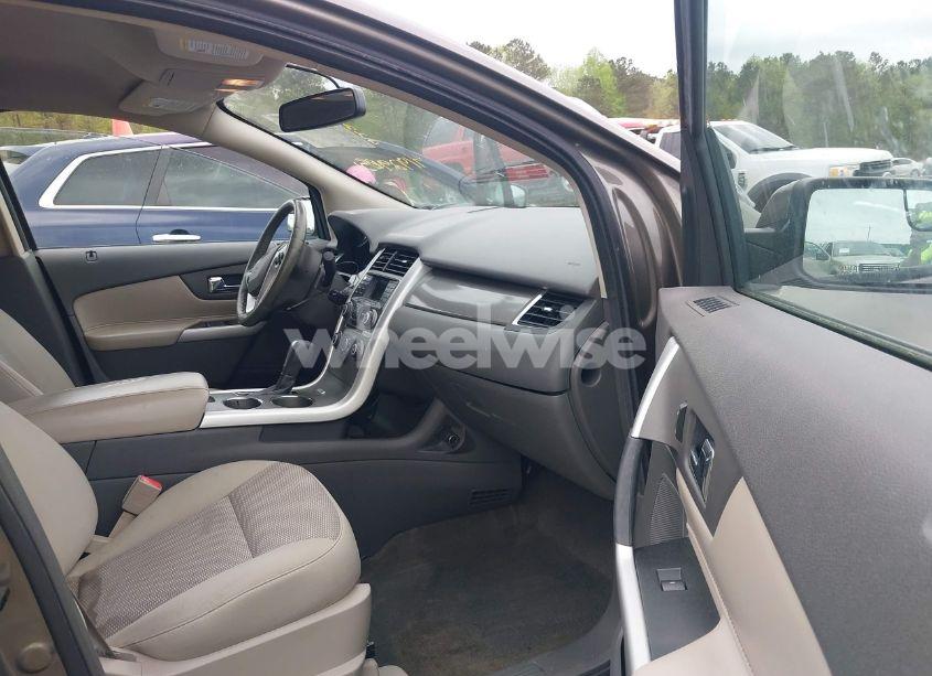 Photo 5 of 2014 Ford Edge SEL (VIN 2FMDK4JC6EBA75489)