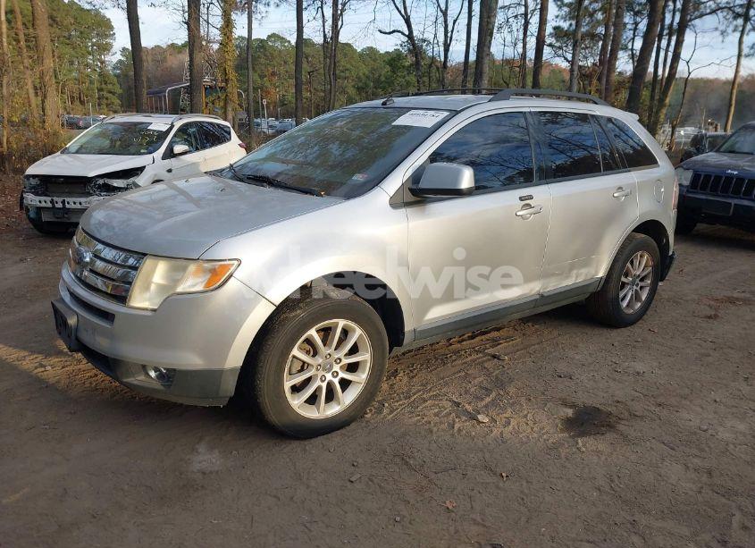 Photo 2 of 2010 Ford Edge SEL (VIN 2FMDK4JC8ABA12646)