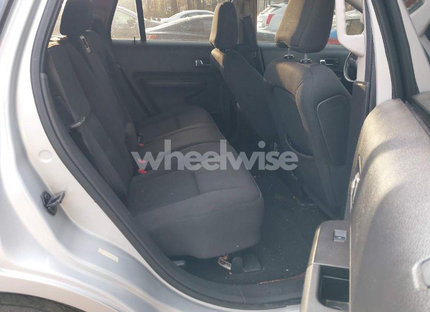 Photo 8 of 2010 Ford Edge SEL (VIN 2FMDK4JC8ABA12646)