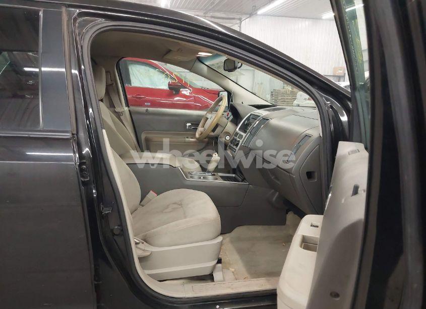 Photo 5 of 2010 Ford Edge SEL (VIN 2FMDK4JC8ABA84396)