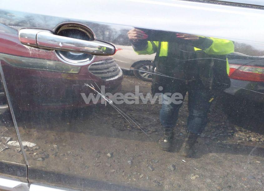 Photo 13 of 2010 Ford Edge SEL (VIN 2FMDK4JC8ABB70775)