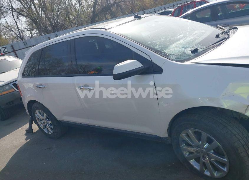Photo 13 of 2011 Ford Edge SEL (VIN 2FMDK4JC8BBB69000)