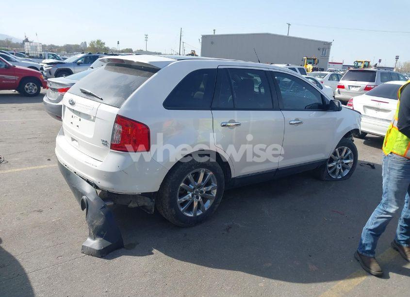 Photo 4 of 2011 Ford Edge SEL (VIN 2FMDK4JC8BBB69000)